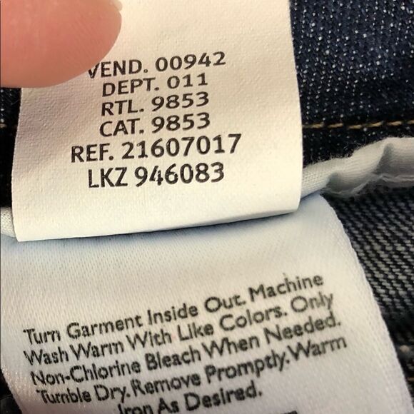 Eddie Bauer Capri Jeans Size 4 - Picture 6 of 8